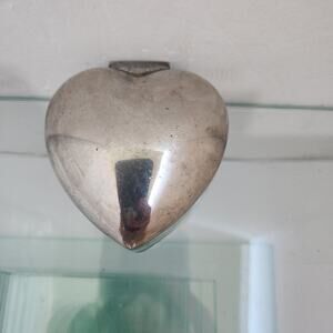 Vintage metal heart trinket box